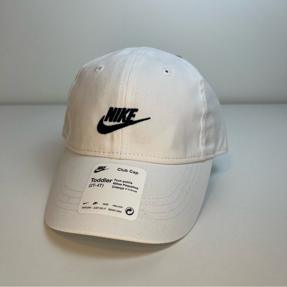 Nike White with Black Toddler Hat 2/4T Adjustable Strapback Baseball Cap